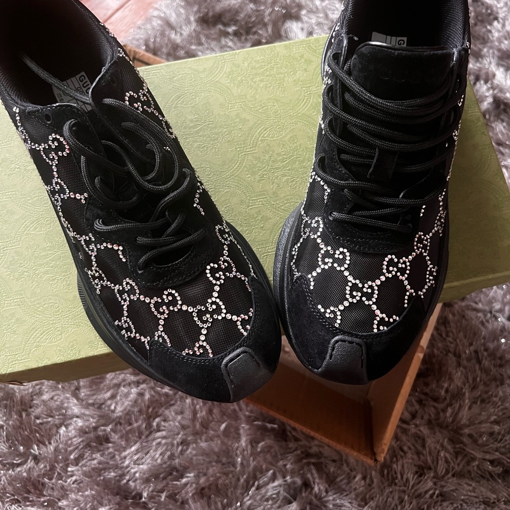 BNIB Gucci Black and Silver Crystal GG sneakers - Picture 2 of 6